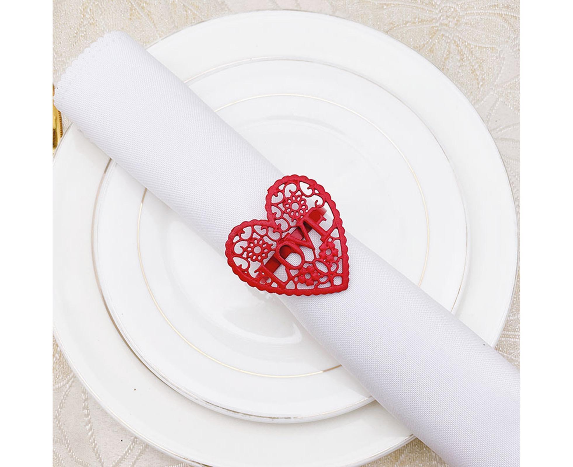 6Pcs Decorative Napkin Ring Effective Love Heart Shaped Metal Napkin Holder Desktop Decor-Red - Image 3