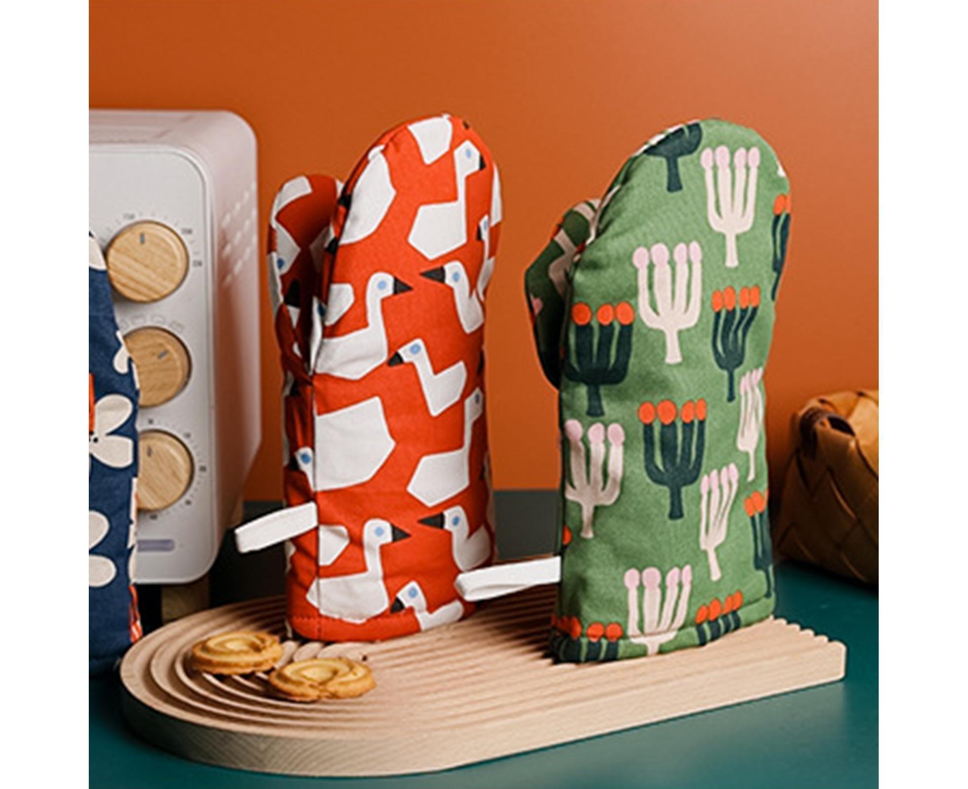 Microwave Oven Anti-scald Glove Kitchen Baking Heat Resistant Non-slip Mitten-Orange - Image 4