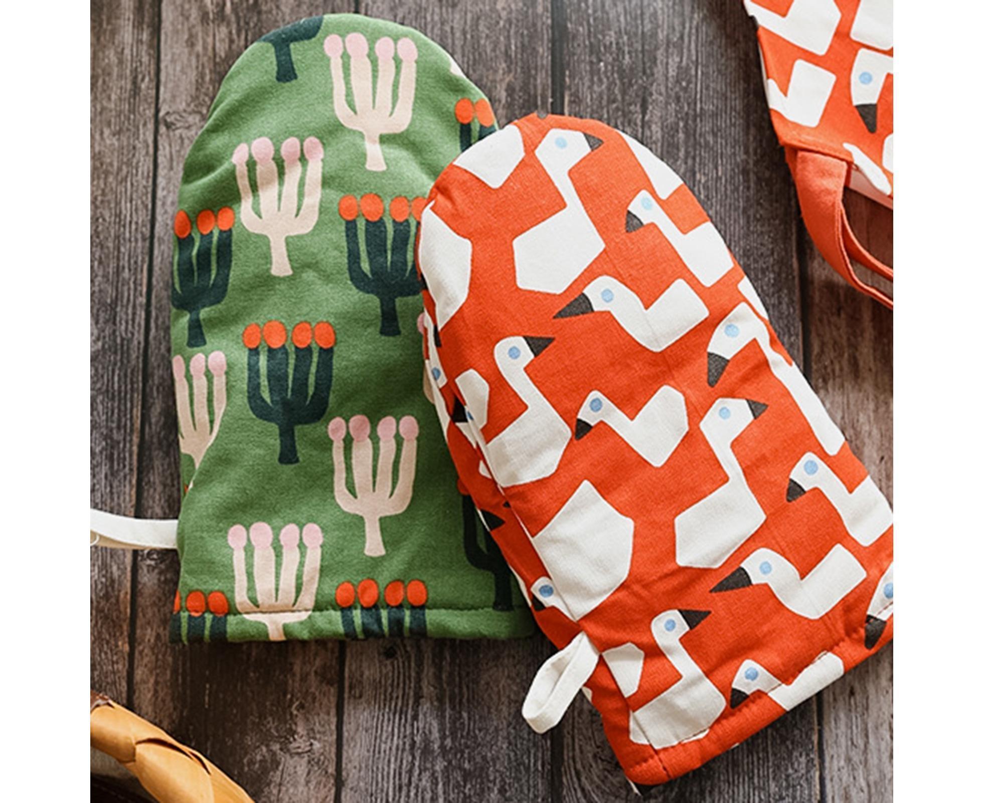 Microwave Oven Anti-scald Glove Kitchen Baking Heat Resistant Non-slip Mitten-Orange - Image 7