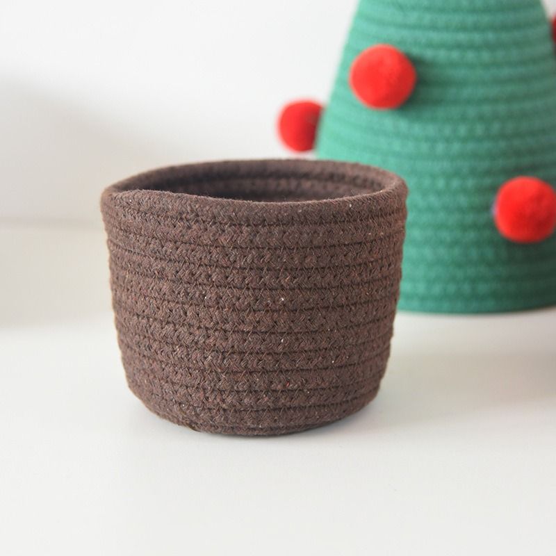 Christmas-themed cotton yarn woven storage basket, Christmas tree-shaped desktop storage box with lid, entryway key and remote control organizer - cosmetic storage box - green - Image 4