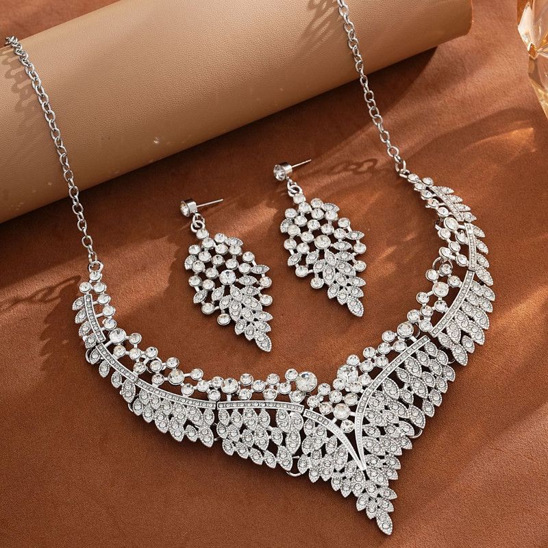 Affordable Luxury, Statement-Making Full-Diamond Necklace and Earring Set, Accessories for Banquets, Parties, and Weddings – Silver - Image 2