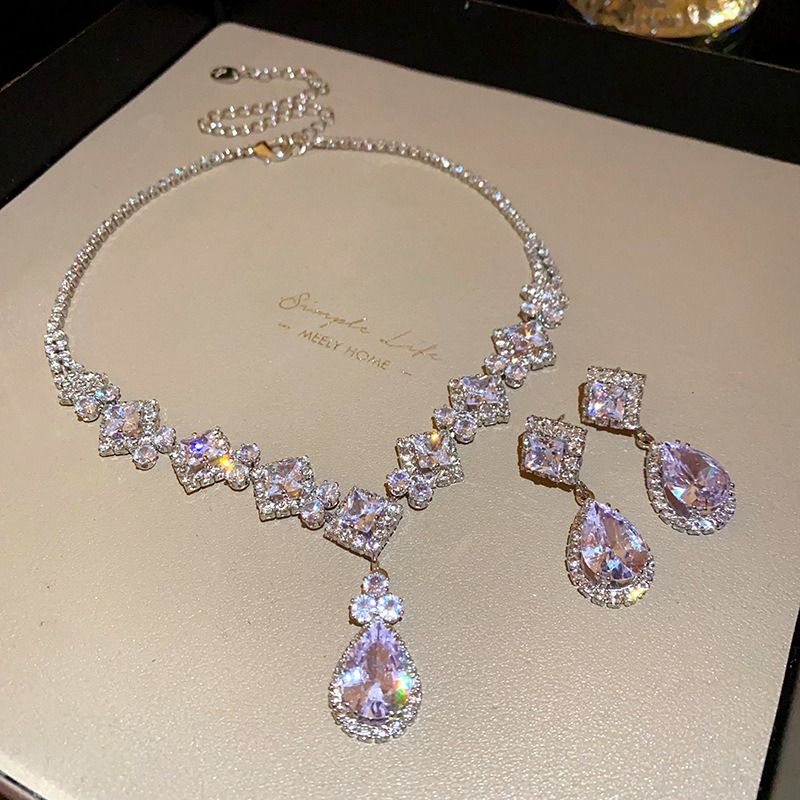 High-Brilliance Zircon Necklace and Earring Set, Evening, Wedding, and Party Jewelry for Women - Image 1