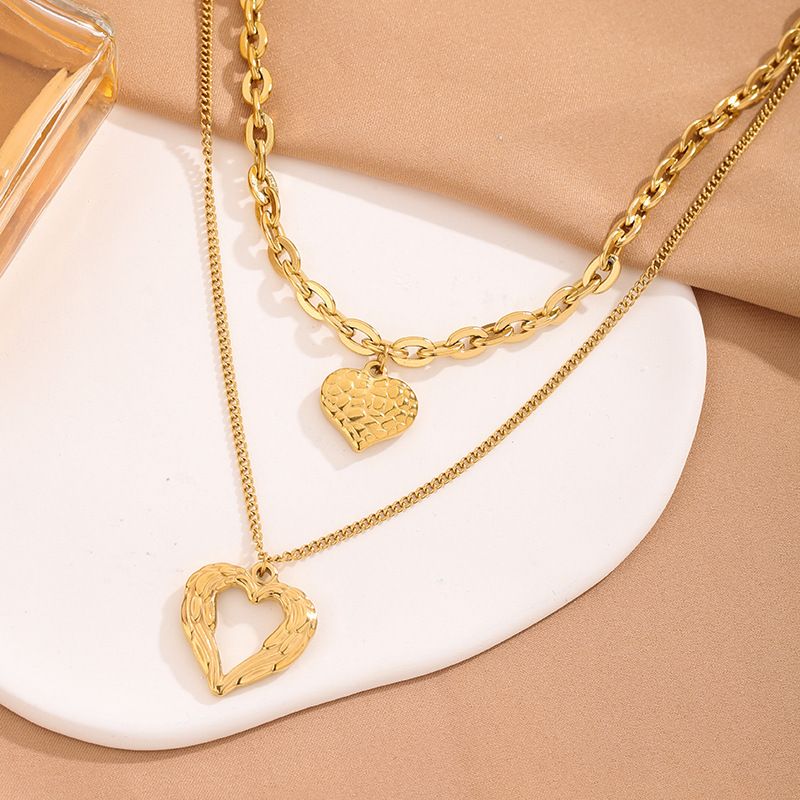 Women's Layered Necklace with Gold-Plated Heart Pendant – Vintage-Style Women's Necklace - Image 5