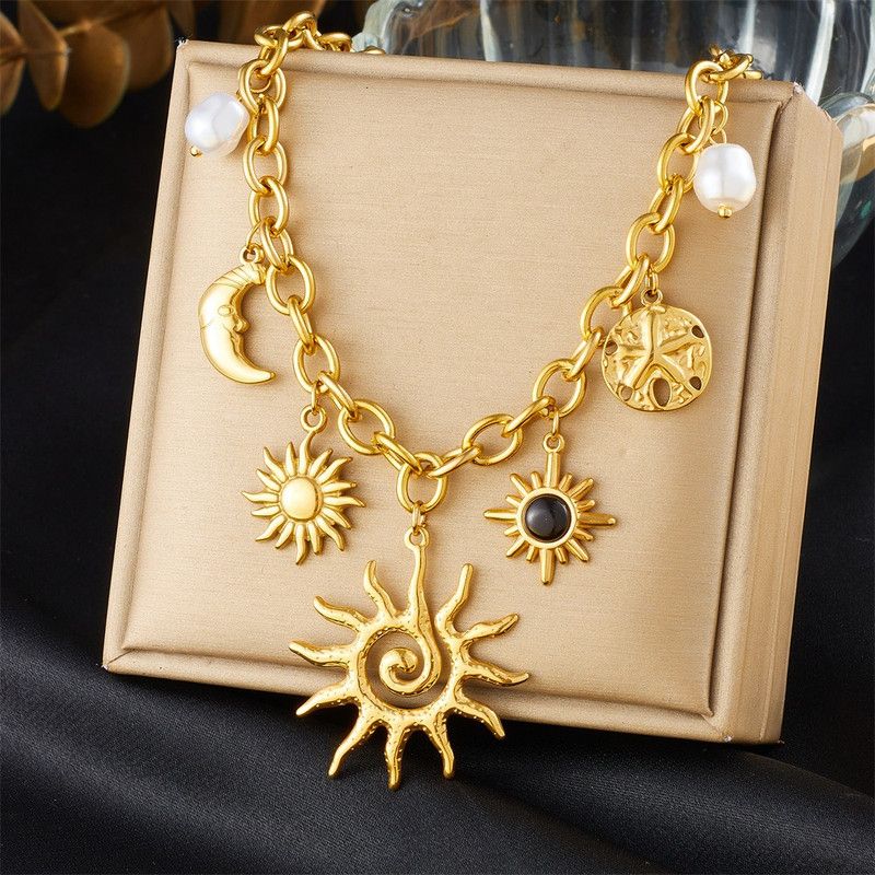 Bohemian-style multi-pendant necklace, gold-plated titanium Cuban chain, women's sun-and-moon pearl collar necklace - Image 2