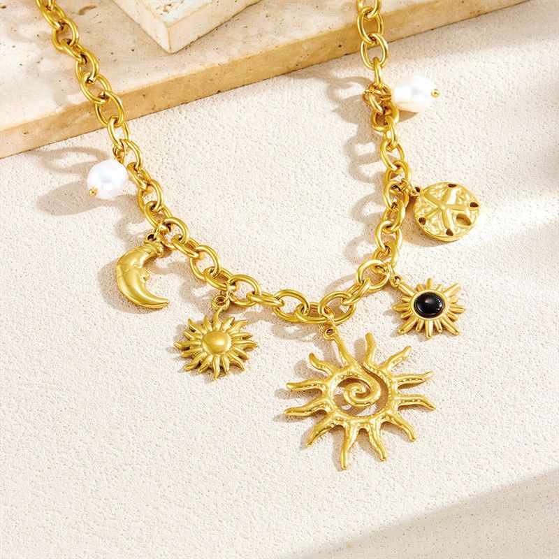 Bohemian-style multi-pendant necklace, gold-plated titanium Cuban chain, women's sun-and-moon pearl collar necklace - Image 3