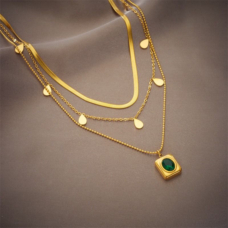 French Vintage Emerald Pendant Three-Tier Layered Necklace, 18K Gold-Plated Titanium Collier - Image 3
