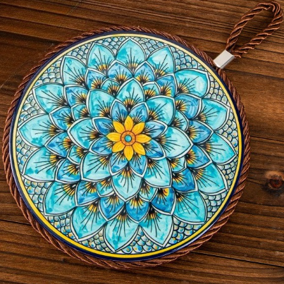 4-Pack - Chinese Retro Ceramic Trivet, Heat-Resistant, Non-Scratch Coaster with Cork Base, 17cm Round Table Mats - Lotus Pattern - Image 1