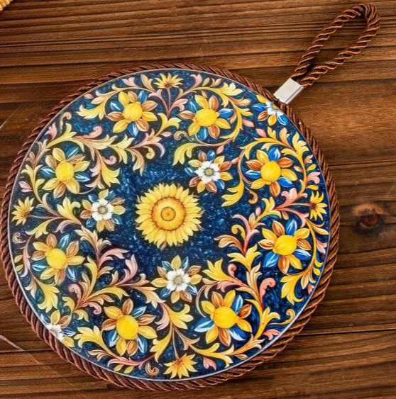 4-Pack - Chinese Retro Ceramic Trivet, Heat-Resistant, Non-Scratch Coaster with Cork Base, 17cm Round Table Mats - Sunflower Pattern - Image 1