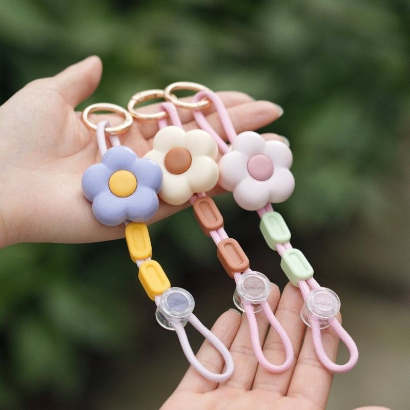Flower Multi-Purpose Hat Clip 2-Pack, Portable Anti-Lost Cap Holder Hook for Backpacks and Outdoor Travel—Beige - Image 6