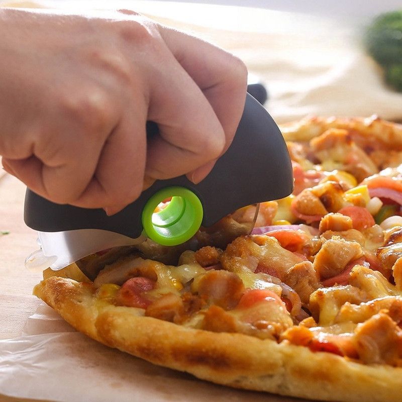 Detachable Stainless Steel Pizza Cutter Wheel with Transparent Protective Cover, Kitchen Baking Slicer Tool—Green - Image 4