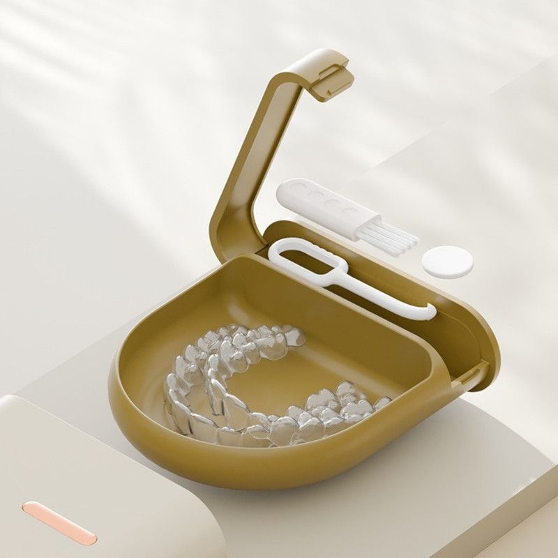 Portable Ventilated Retainer Case, Orthodontic Invisible Braces & Denture Storage Box With Tool Compartment—Green - Image 3