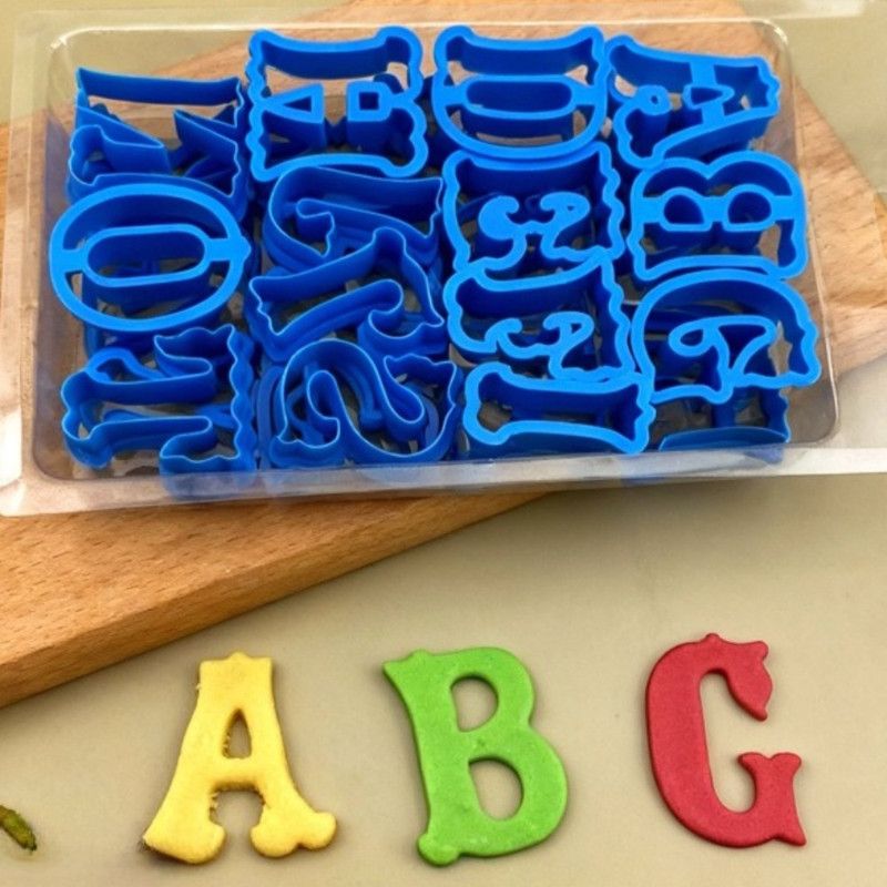 26 Pcs Large Vintage Alphabet Cookie Cutter Set, Plastic Fondant Cake Chocolate Baking Press Molds - Image 3