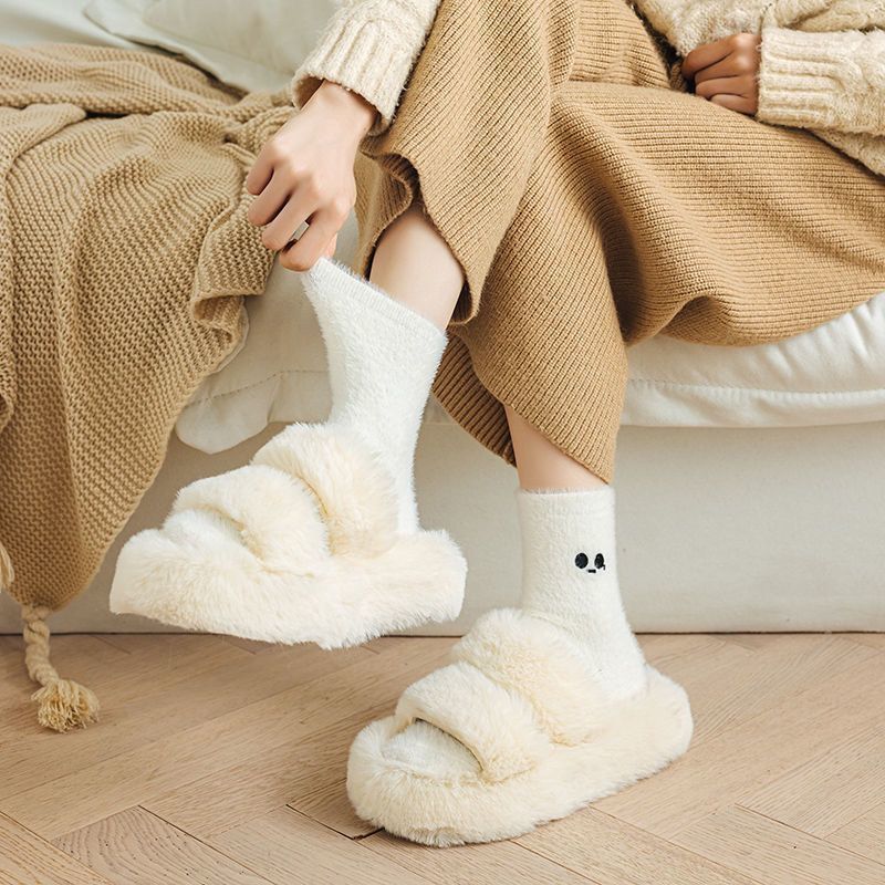 5 Pairs White Cartoon Embroidered Fluffy Crew Socks, Thick Mink Fleece Warm Floor Socks For Women Home Use Autumn Winter - Image 3