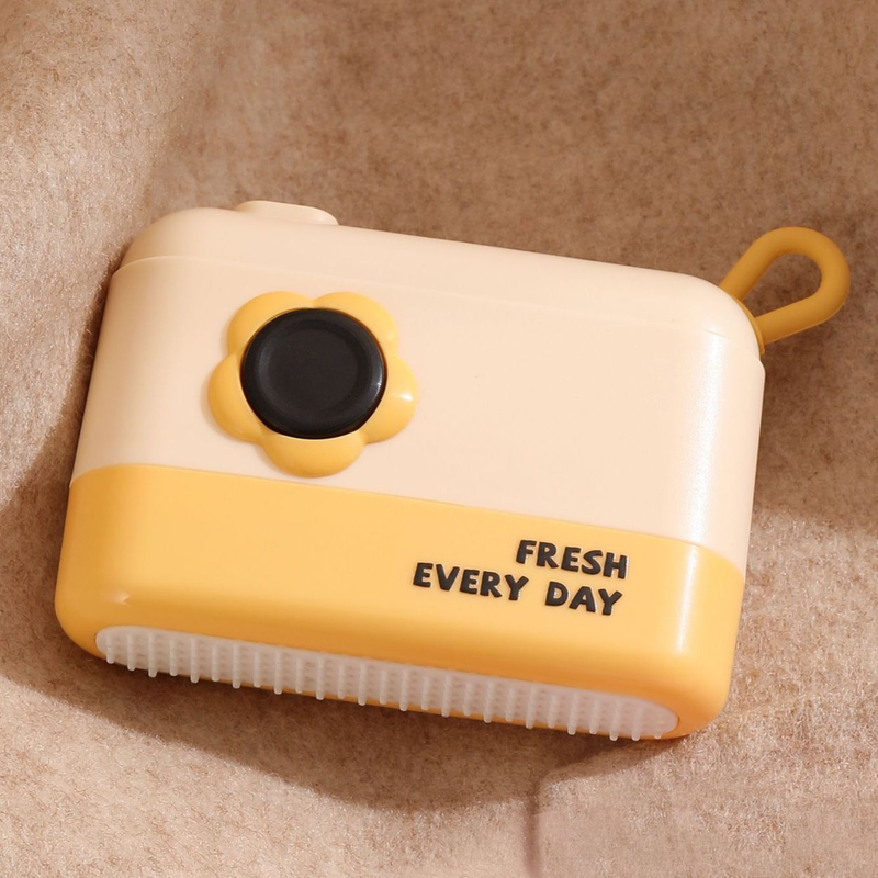 3-in-1 Camera-Shaped Washable Lint Roller, Reusable Portable Pet Hair Remover & Fabric Shaver Brush—Yellow - Image 1