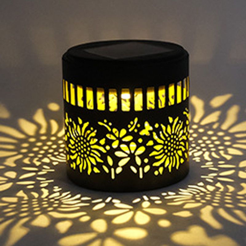 Solar-Powered Wrought Iron Sunflower-Patterned Openwork Projection Light, Courtyard and Garden Mood Light, Outdoor Waterproof Wrought Iron Garden Light, Lawn Night Light - 2-Pack - Image 3