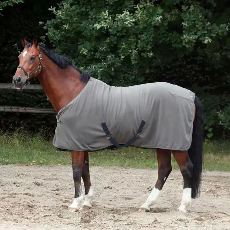Insulated Winter Horse Blanket with Pest Repellent - Image 3