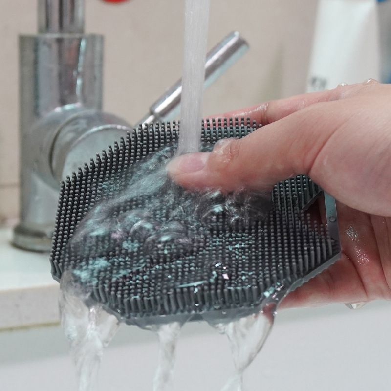 Silicone Body Scrubber Exfoliating Shower Brush Soft Silicone Bath Scrub Brush for Deep Skin Cleansing-gray - Image 2