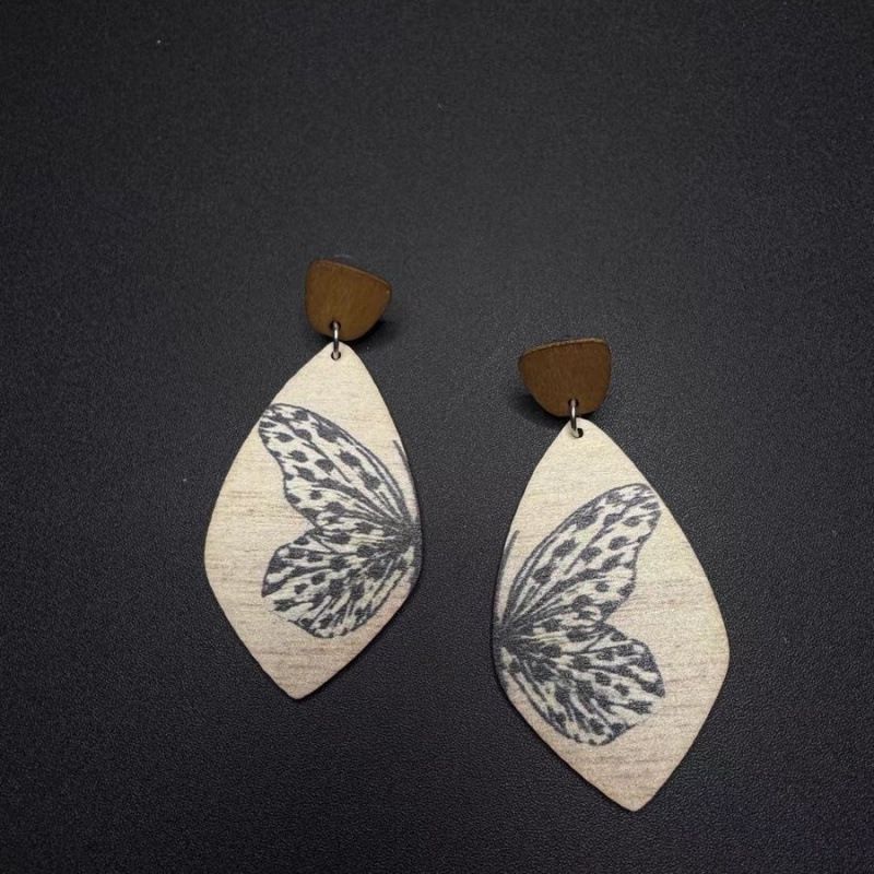 Bohemian Butterfly Earrings – Layered Wooden Drop Dangle Earrings for Women, Vintage Leaf-Shaped Boho Jewelry - Image 2