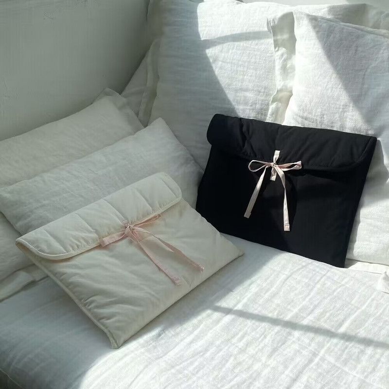 1PC Ballet Pink Bow Quilted Laptop & Tablet Sleeve – Fits 13–14 inch – White - Image 3