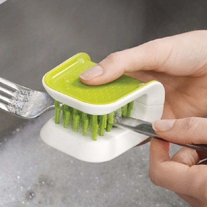 Kitchen Cleaning Tool – Chopstick Cleaning Brush - Image 3