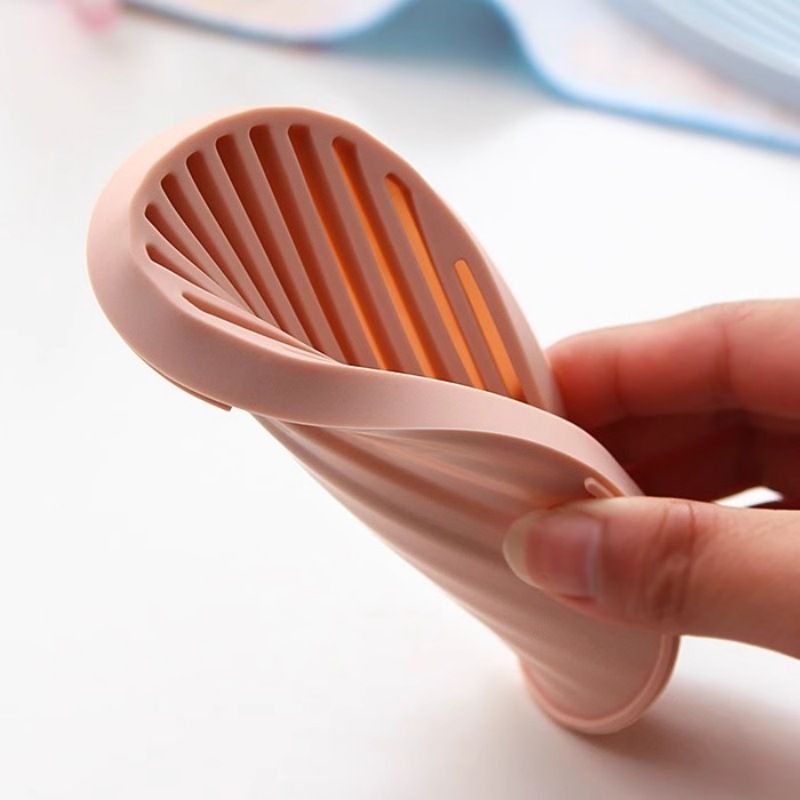 Silicone Soap Saver Pad – Non-Slip Silicone Soap Holder Tray – Black - Image 3