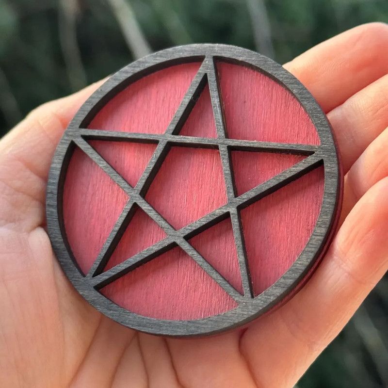 Wooden display stand for mini curiosities,Five-pointed star - Image 1