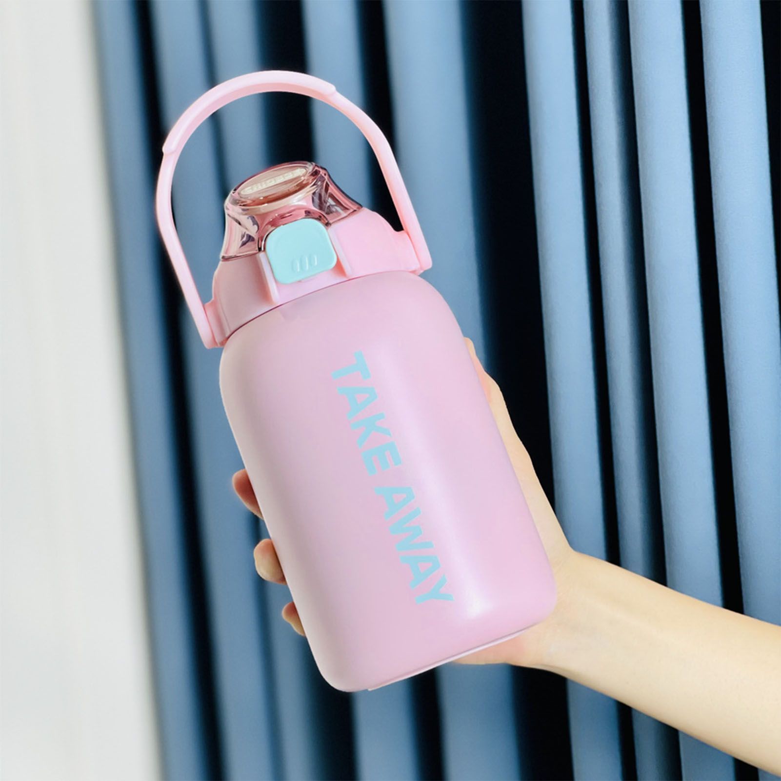 850ml Insulated Water Bottle Large Capacity with Bounce Cap Straw Winter Insulated Cup for Outdoor Pink - Image 5