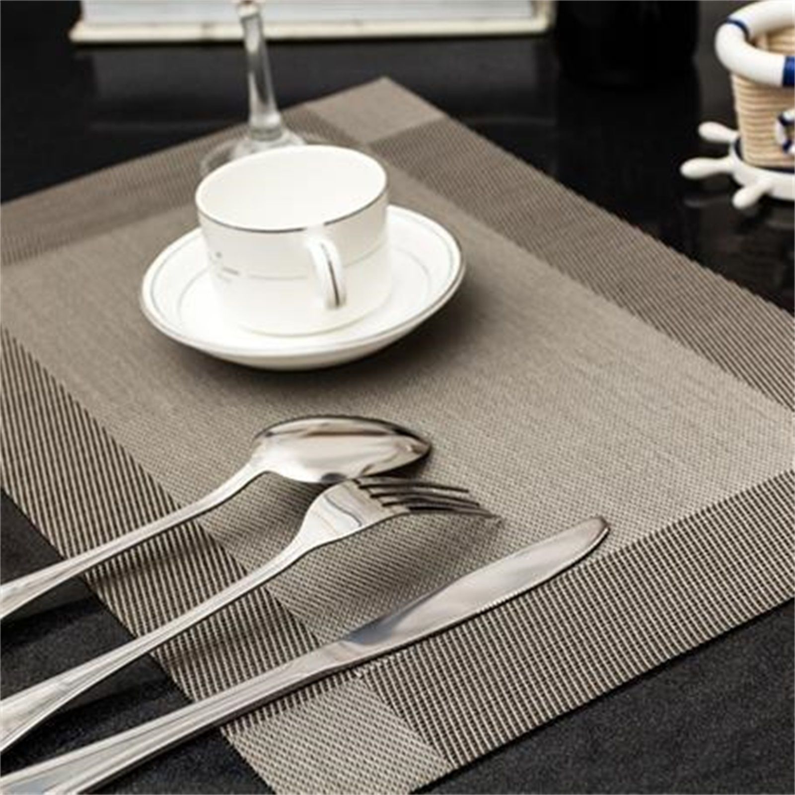 45x30cm Placemat Nonslip Heat Insulation Washable Quick Dry Mat for Kitchen Dining Table - Image 3