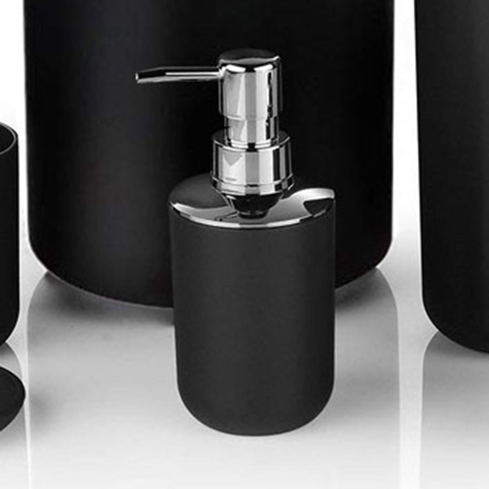 Trash Can Toothbrush Holder Set Toilet Brush Soap Box Lotion Dispenser Black Hotel Bathroom Accessories - Image 3