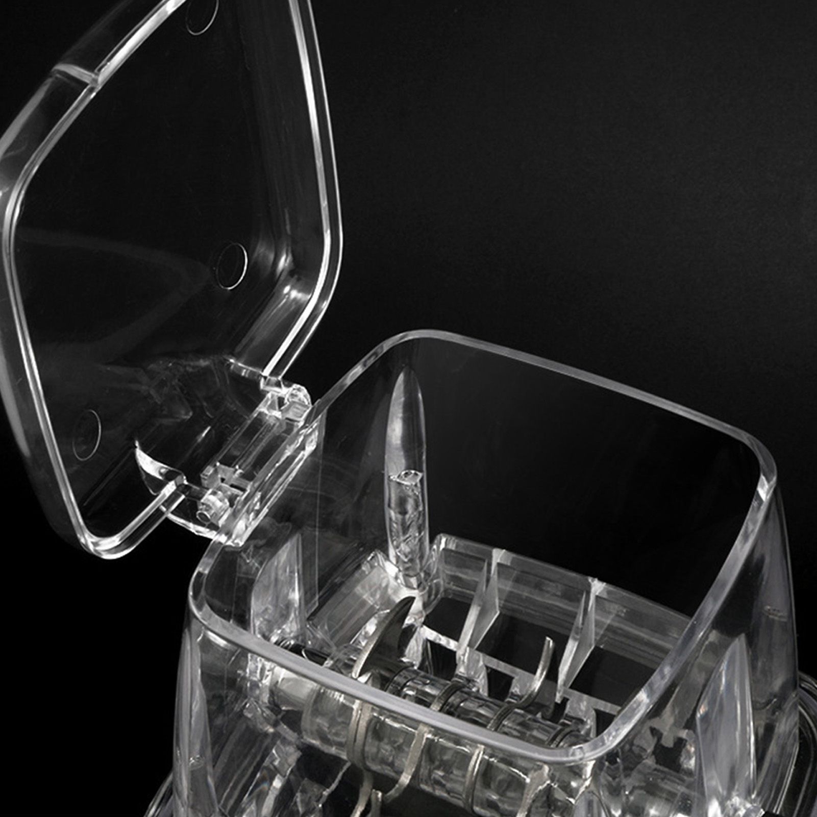 Portable Ice Crusher 1.25L Hand Cranked DIY Manual Shaved Ice Chopper Machine for Home Outdoor Camping Use Transparent - Image 7