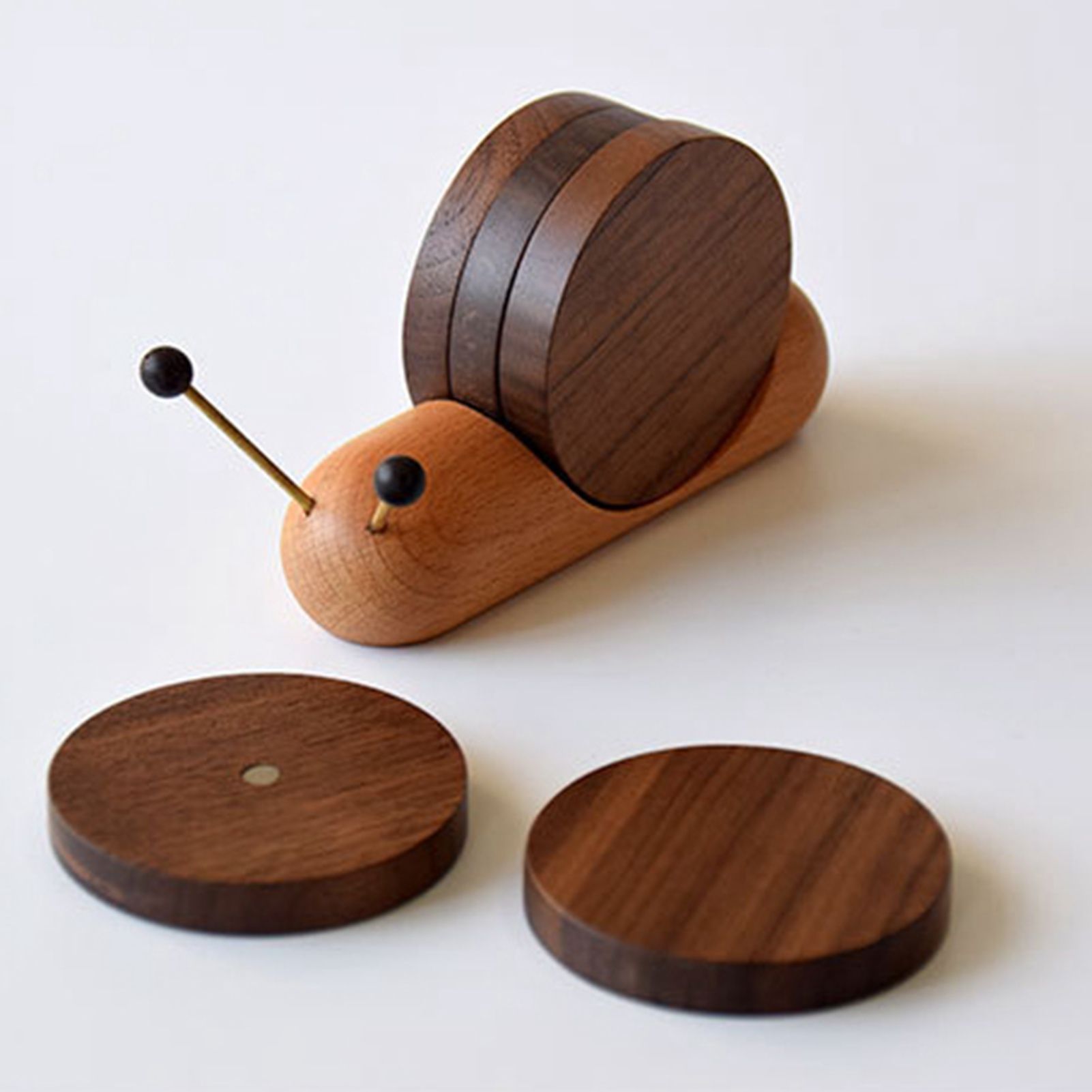 Wood Mug Coaster Heat Insulation Cute Snail Shape 5pcs Wooden Round Coasters with Magnet - Image 3