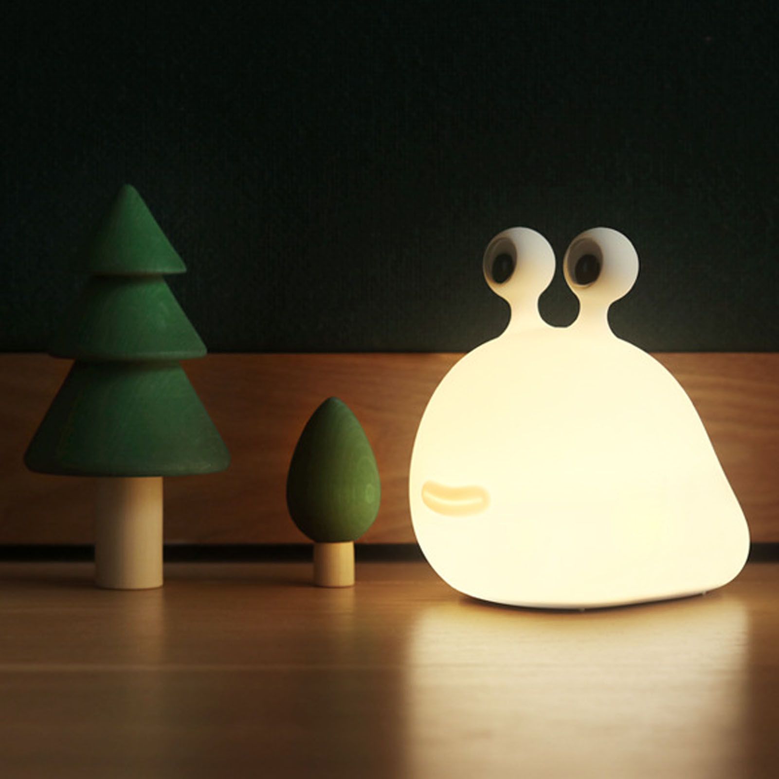Slug Night Light Cute Cartoon Animal Bedside Lamp Silicone Night Light for Breastfeeding Baby Kids Teens - Image 5