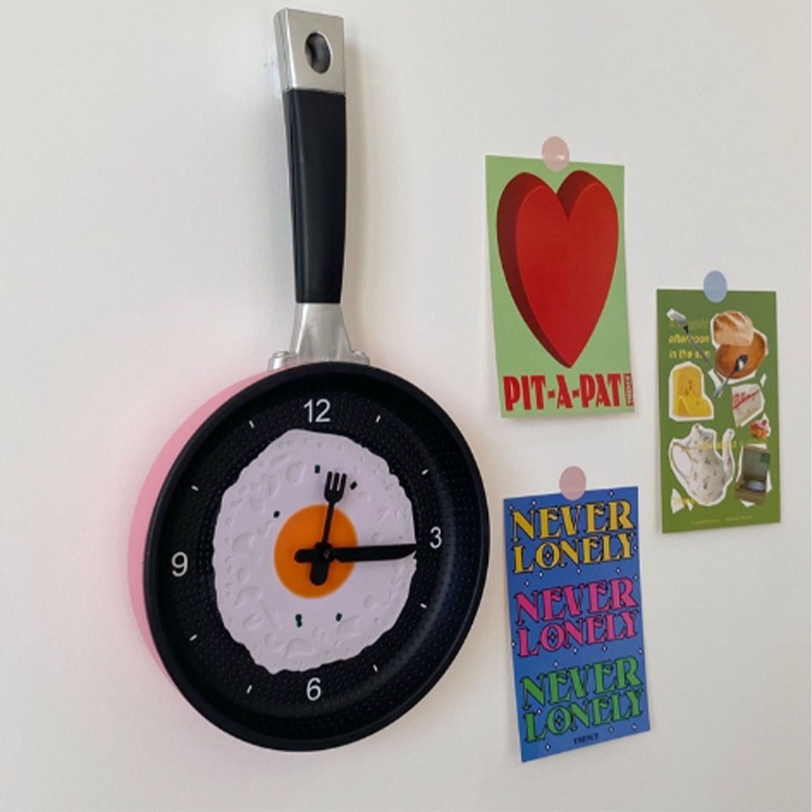 Wall Clock ABS Fried Egg Frying Pan Shape Silent Battery Operated Wall Clock for Bedroom Living Room Kitchen Pink - Image 7