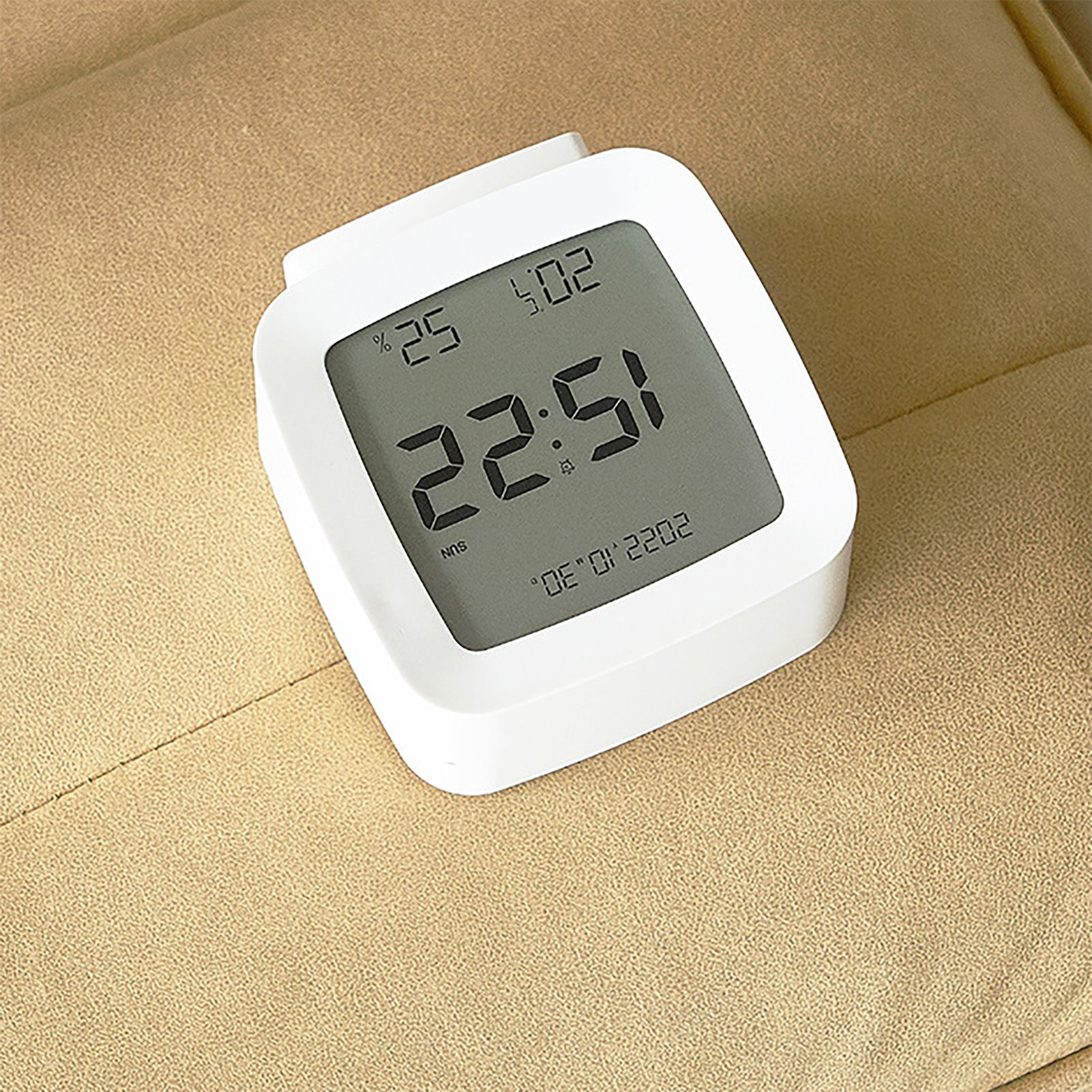 Kids Alarm Clock LED Digital Indoor Alarm Clocks with Temperature and Humidity Display for Kids White - Image 6