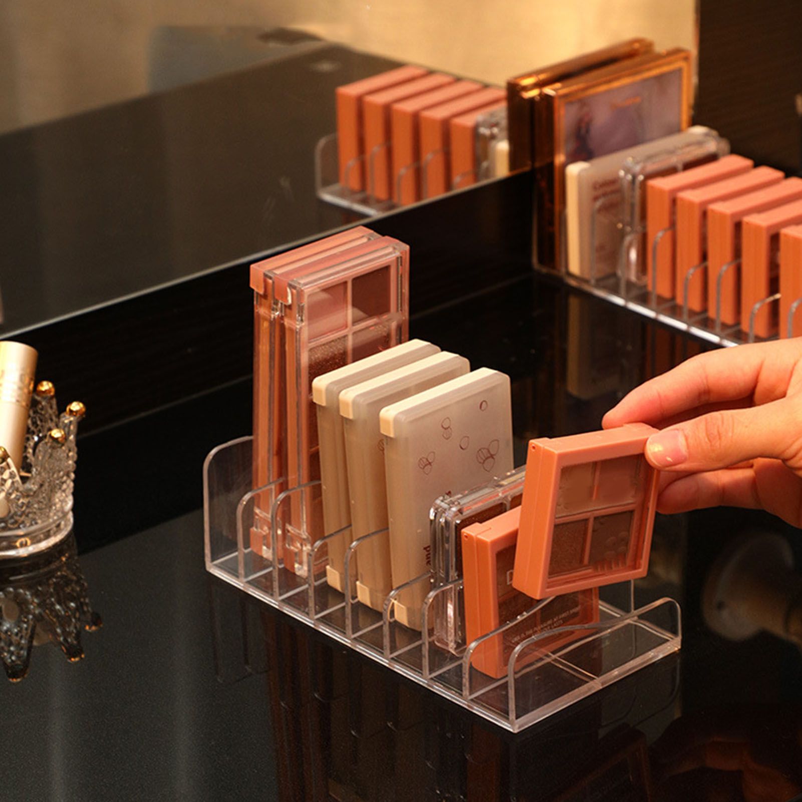 Eyeshadow Palettes Organizer Clear Divided Makeup Palettes Storage Rack for Dressing Table - Image 7