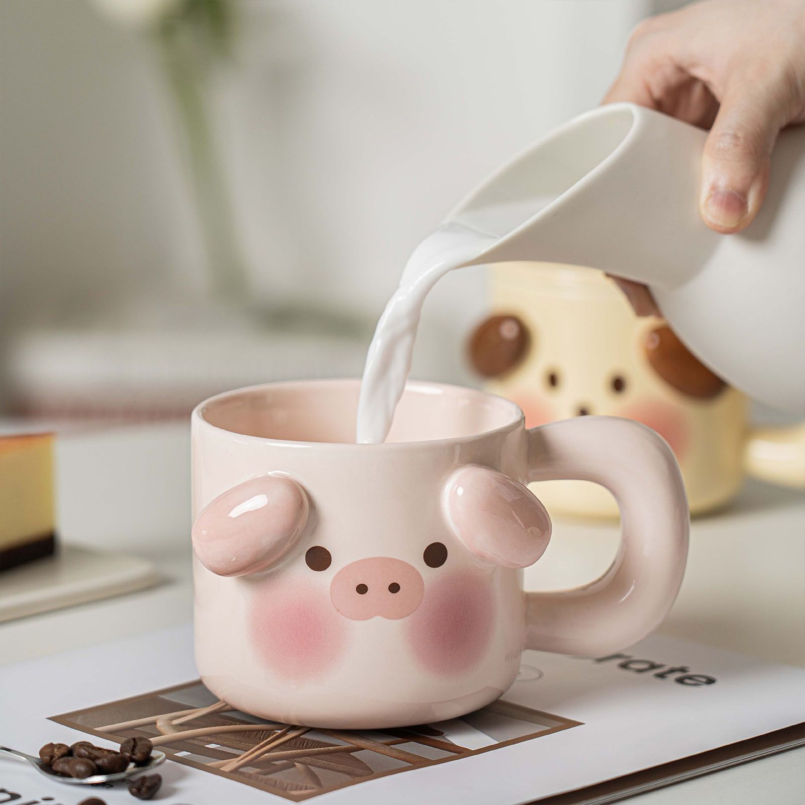 Cartoon Coffee Mug with Spoon Lid Cute Lovely Animal Shape Milk Cup Mug for Office School Pig Type - Image 6