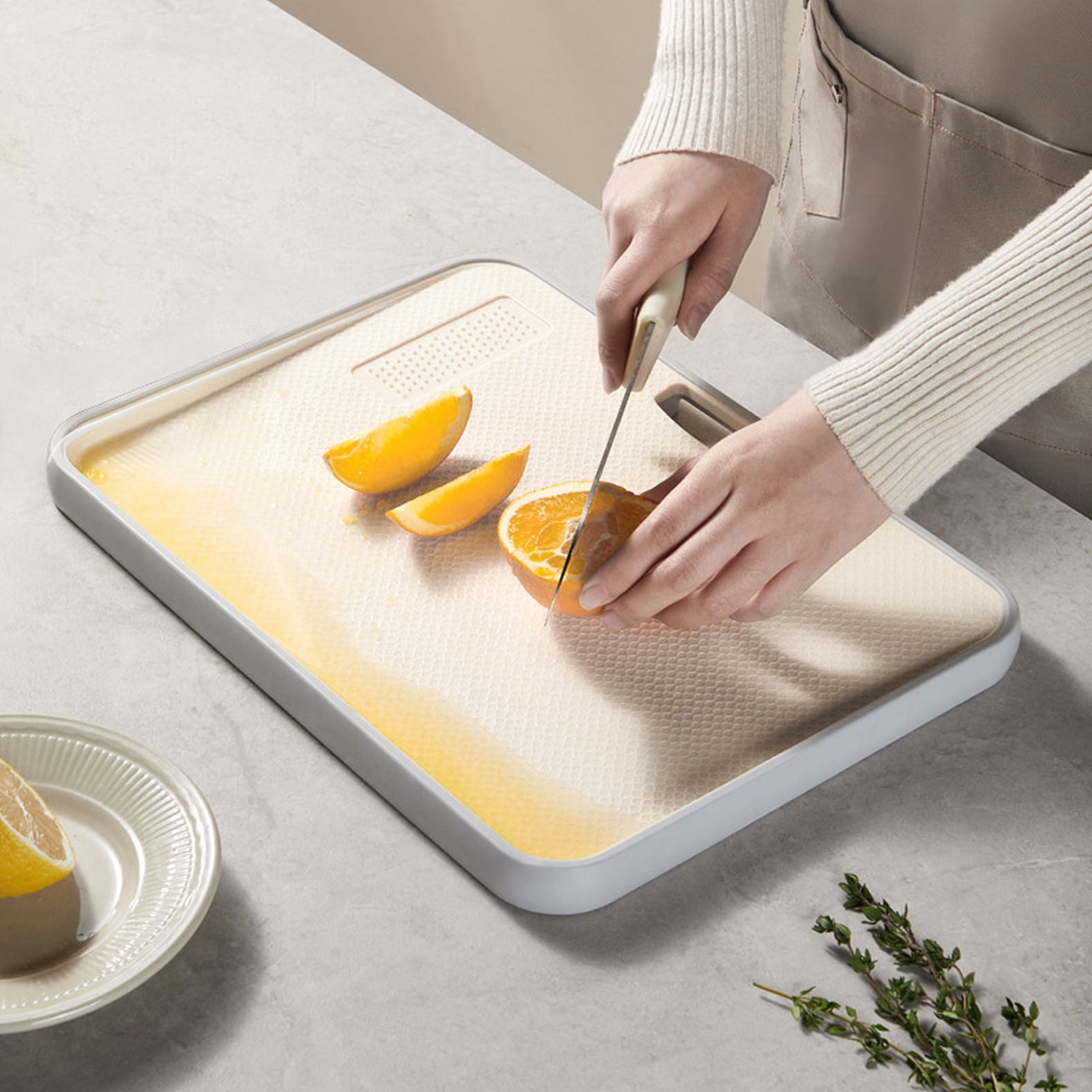 Double Sided Cutting Board Double Sided Non Slip Household Cutting Vegetables Fruits Cutting Board S(26x20cm / 10.2x7.9in) - Image 8