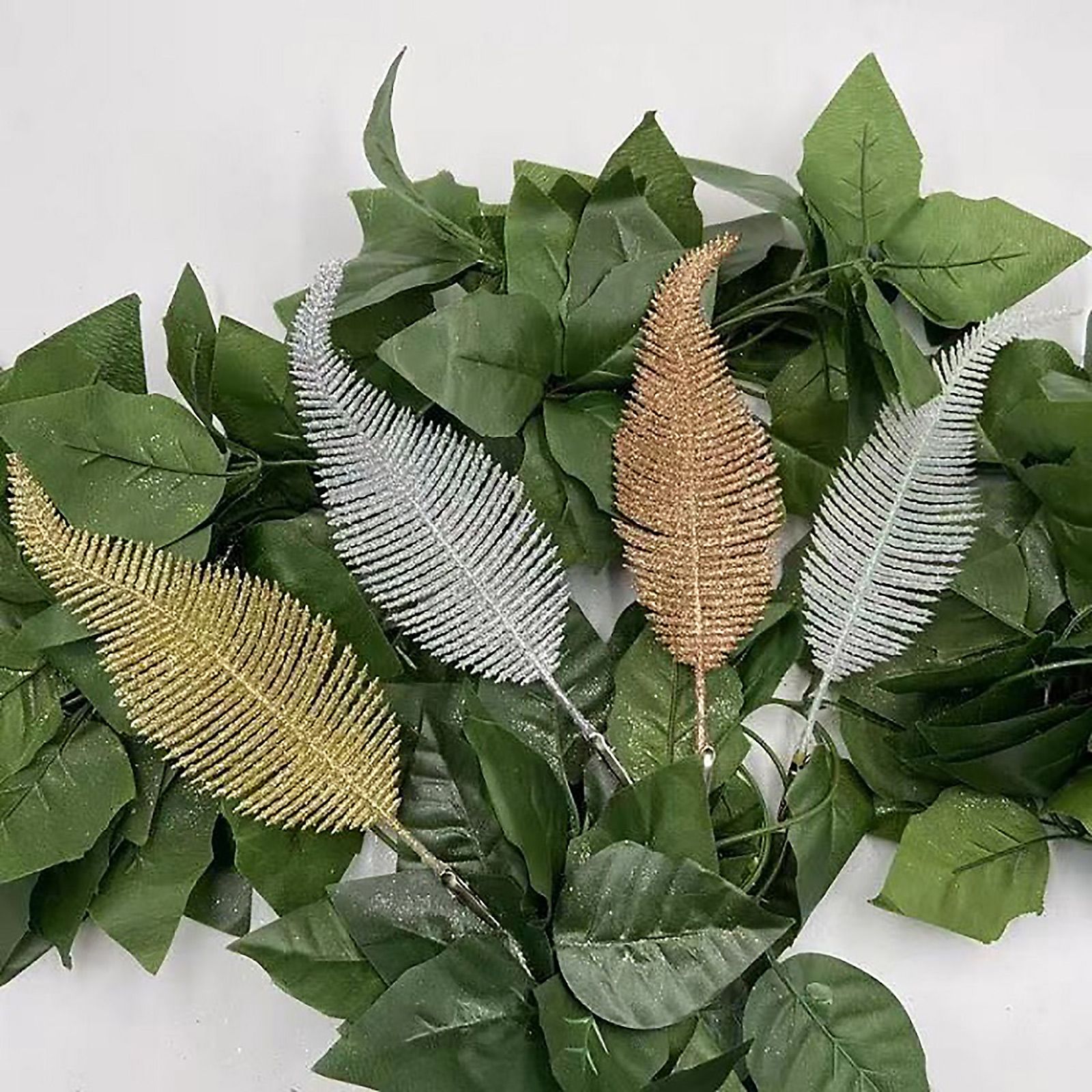 Christmas Tree Leaves Ornament Glittery Leaf with Clip Tree Hanging Baubles Decor for Christmas Home Party Decoration - Image 7