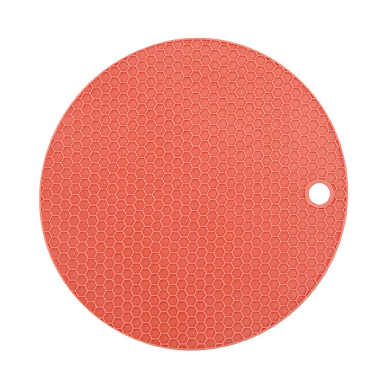 Heat Resistant Mat Silicone Slip Proof Round 17cm Heat Insulation Pad for Kitchen Countertop - Image 1