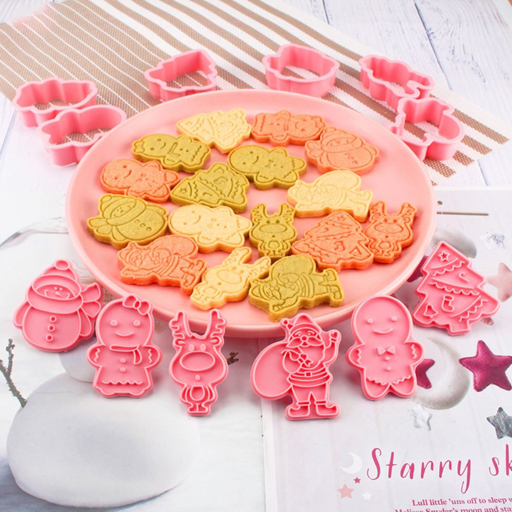 Christmas Cutter Mold Set 6 Piece Pattern Kitchen DIY Baking Mold For Biscuits Pastries Fondant Cakes - Image 6