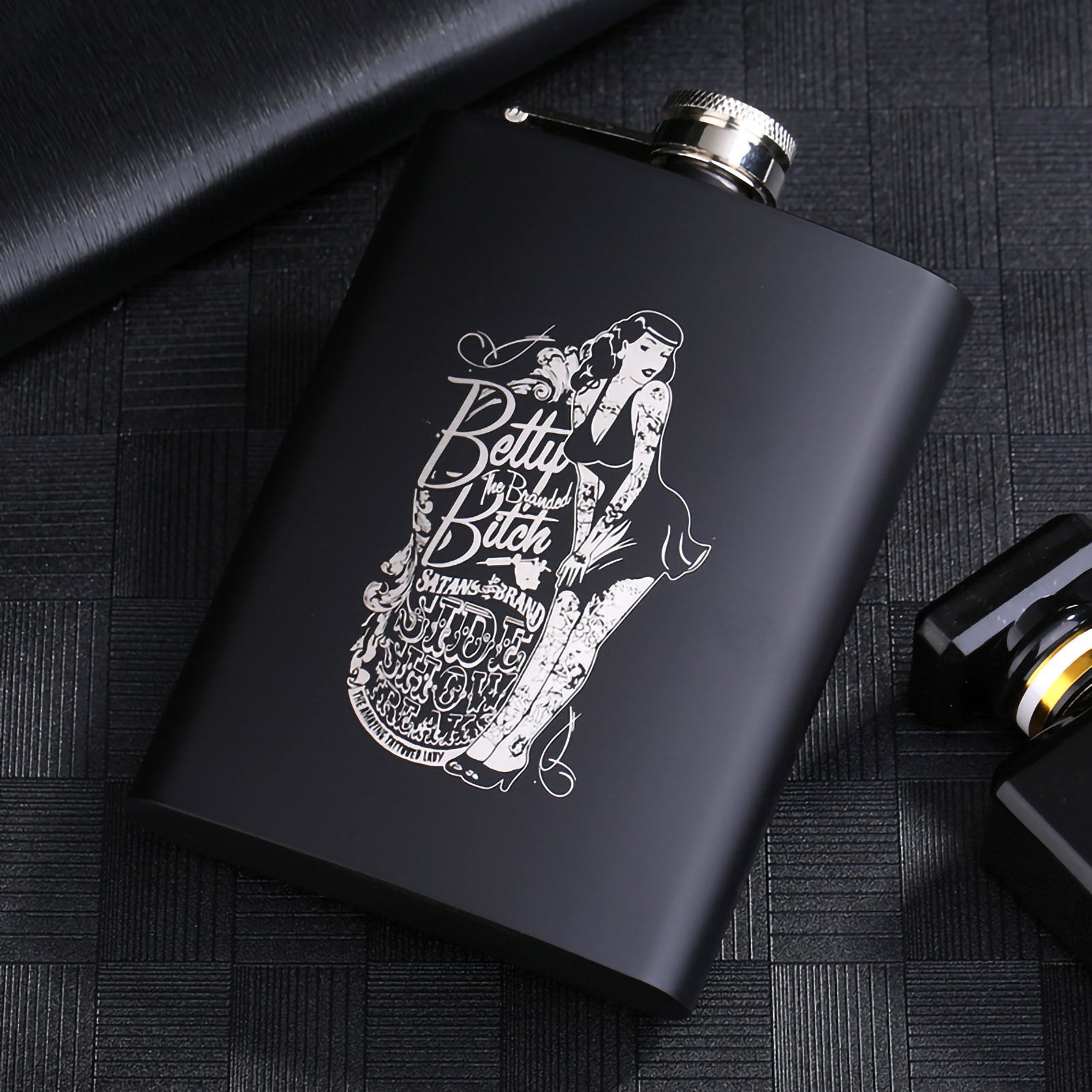 8OZ Black Matte Whisky Bottle Wine Pot Portable Flagon Stainless Steel Flask for Outdoor Travel1862846WT Sexy Beauty B - Image 1