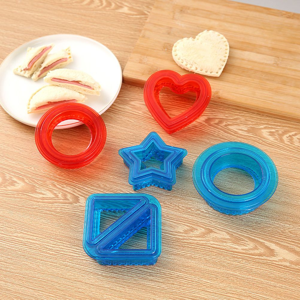 Heart Shape Sandwich Cutter Sealer Bread Decruster Pancake Maker DIY Cutters Bento Box Sandwich Decruster Press Mold for Kids - Image 6