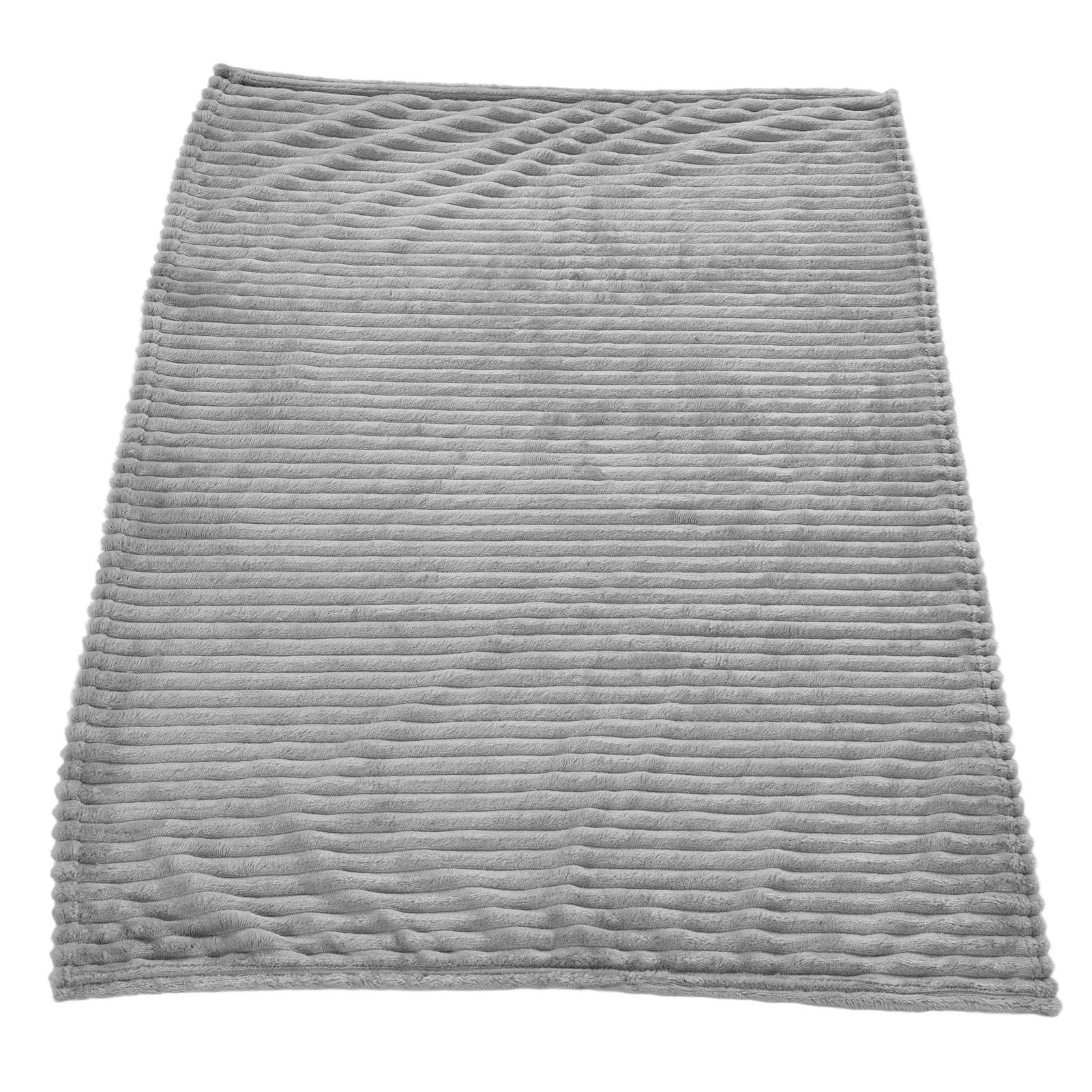 Flannel Throw Blanket Plush Fluffy Light Breathable Fine Workmanship Stylish Simple Soft BlanketGrey - Image 6