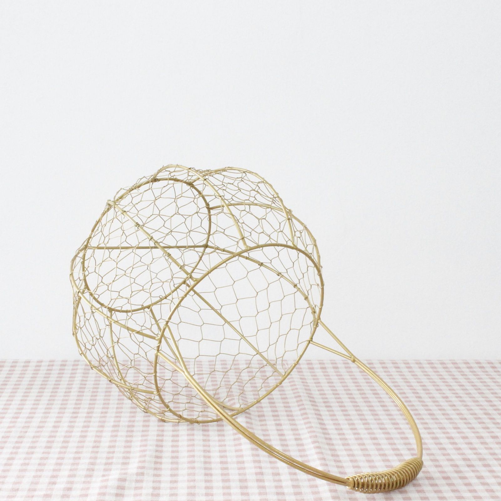 Metal Wire Lantern Basket Wedding Gift Basket Wedding Candy Box - Image 3