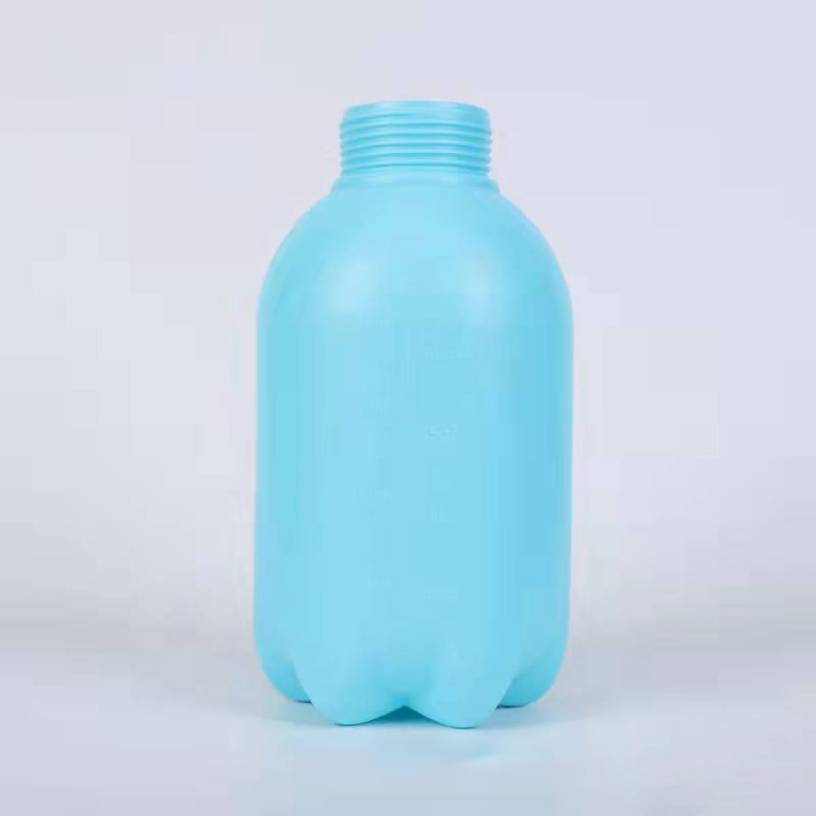Manual Garden Sprayer Household Small Explosion Proof Disinfection Air Pressure Watering Can Automatic Exhaust Sprayer 2L - Image 4