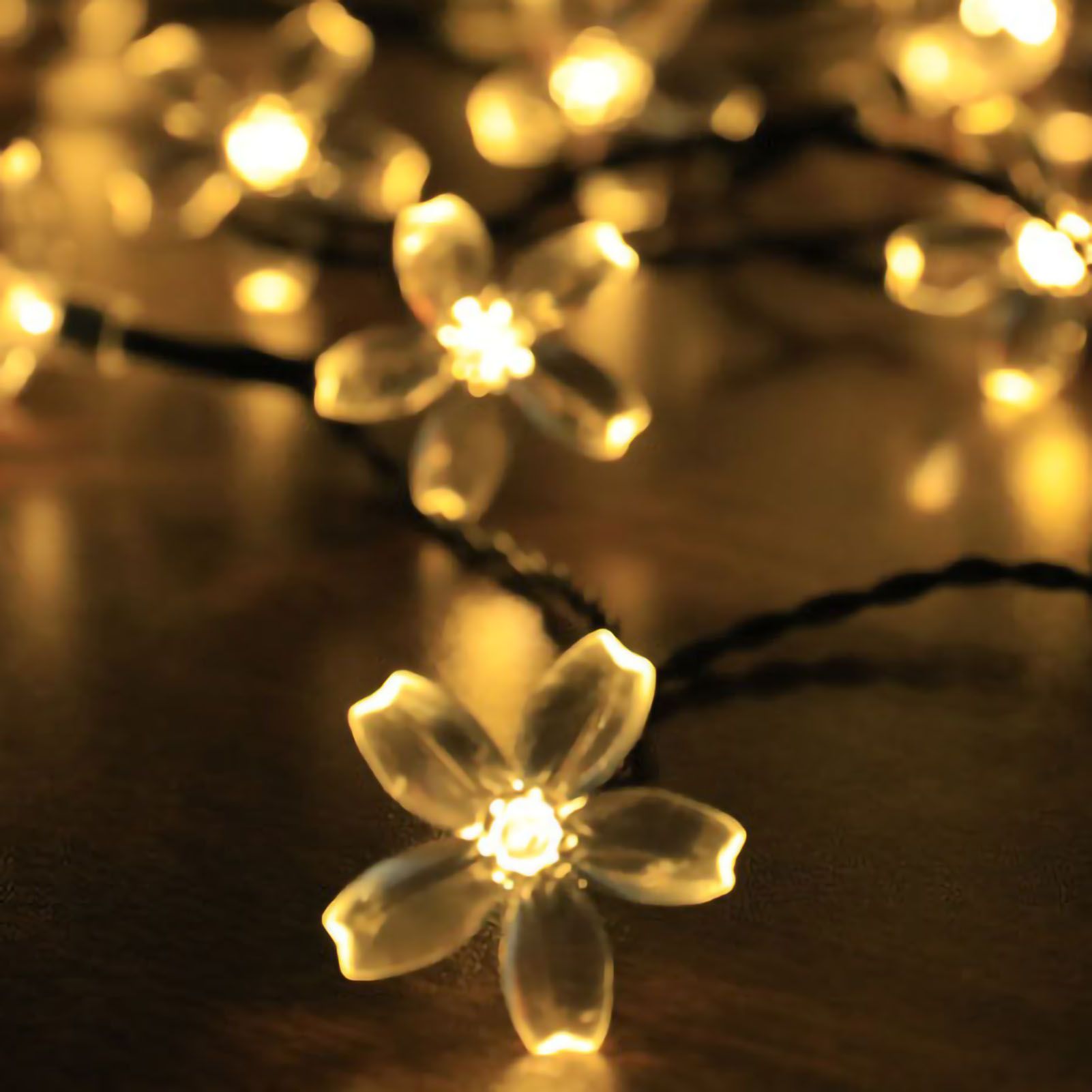 Sakura String Lights Solar Energy LED Waterproof Decoration Light for Outdoor Courtyard Warm White 5 Meters 20 Lights - Image 5