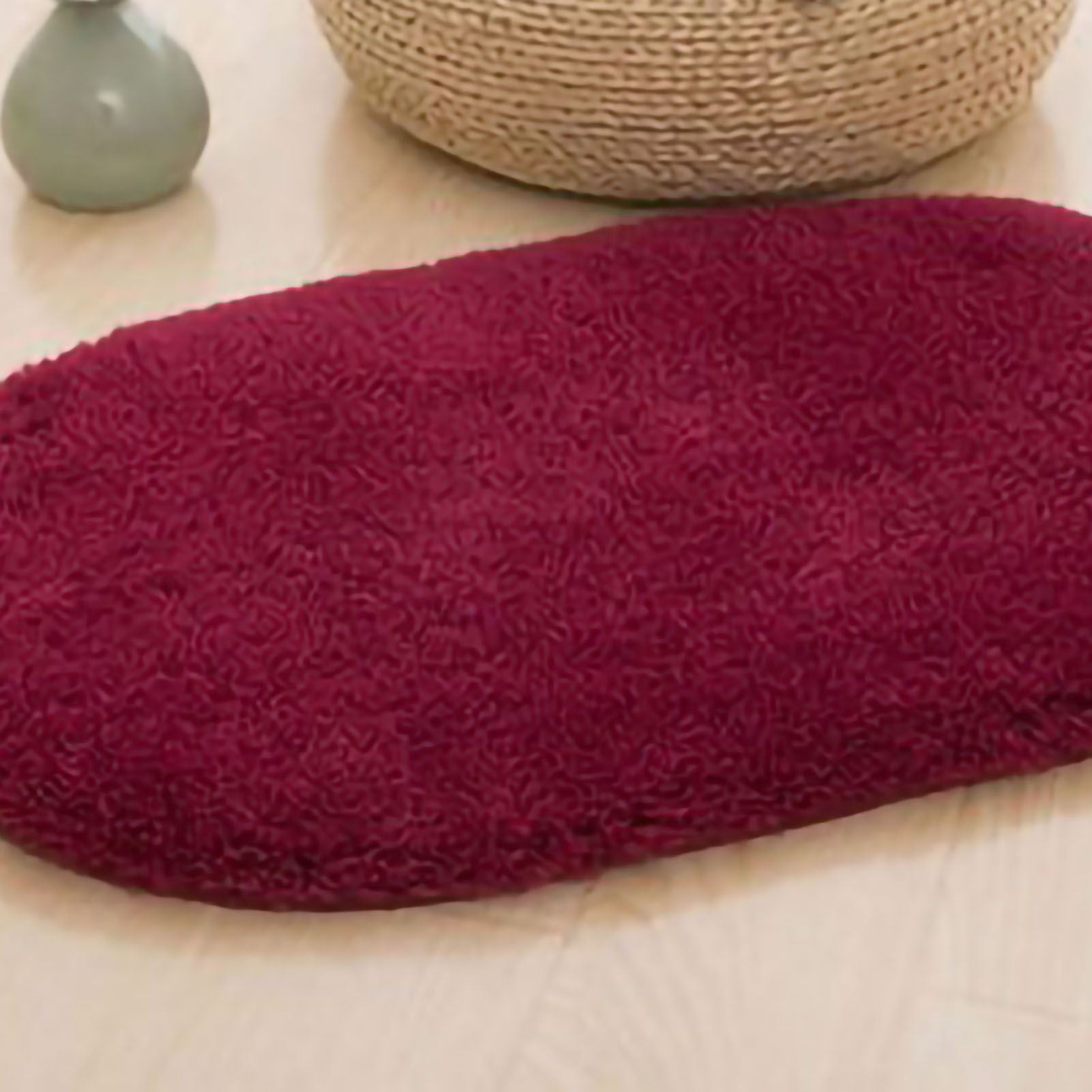 Door Mat Oval Slip Proof Indoor Door Carpet Moisture Absorption Soft Comfortable Plush Bathroom Rug for Kitchen Bedroom Wine Red 40x60cm/15.7x23.6in (Oval Shape) - Image 2