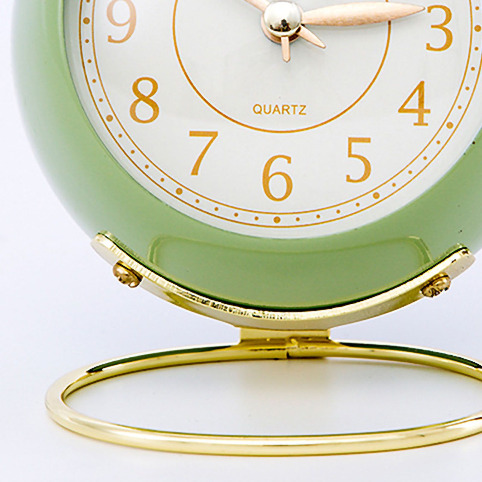 European Style Metal Clock Ingenious Mute Round Children Electronic Quartz Alarm Clock for Living Room Bedroom Green - Image 3