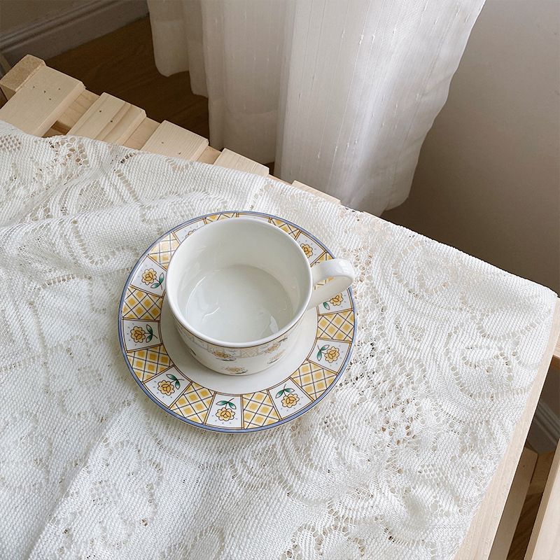 Lace Tablecloth Hollow Pattern Soft Comfortable Simple Lace Decorative Background Cloth for Home Cafe White Lace 120x120cm - Image 6