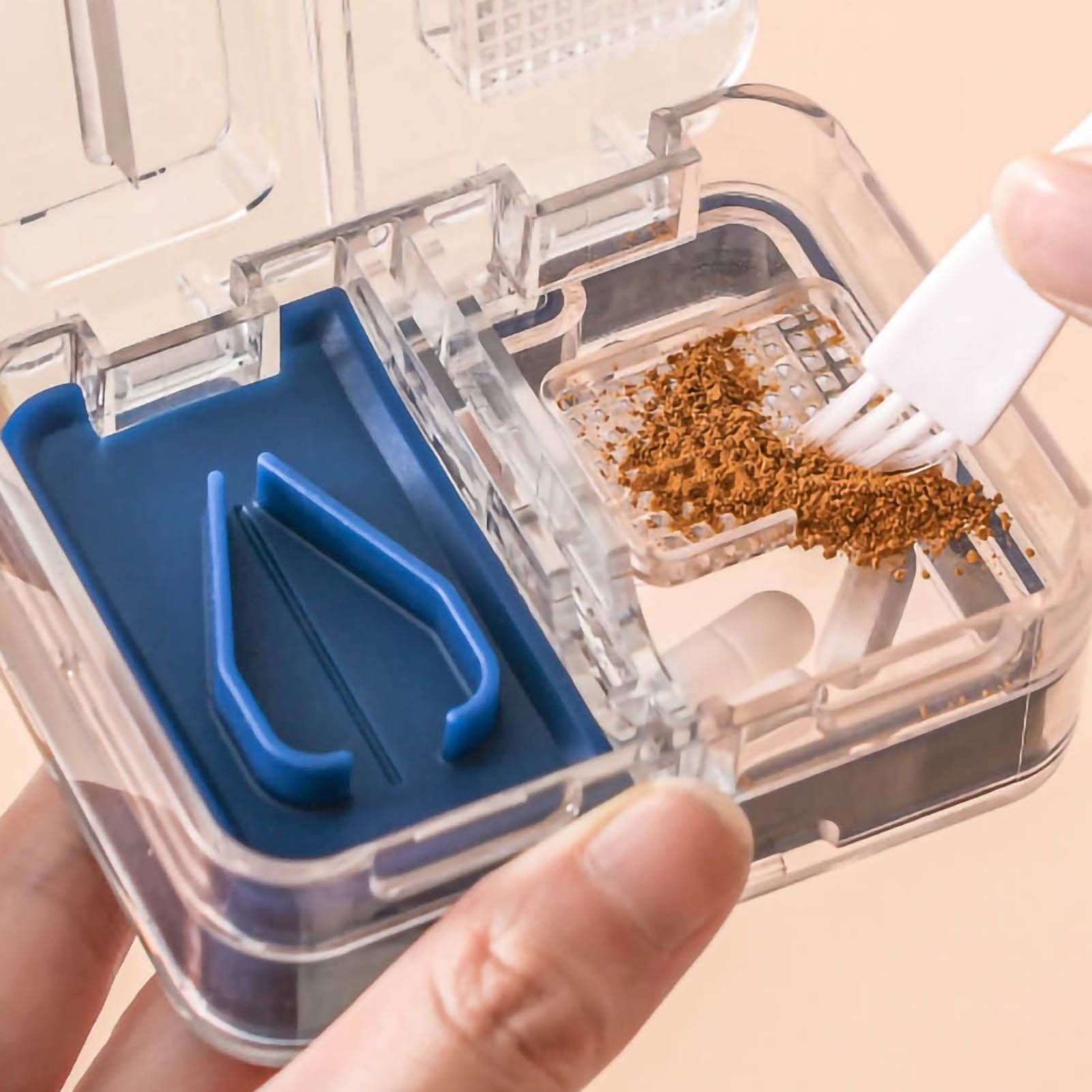 Portable Dispense Medicine Box Mini Small Pill Case Cutting Grinding Medicine Sealed Medicine Storage Box Blue - Image 4